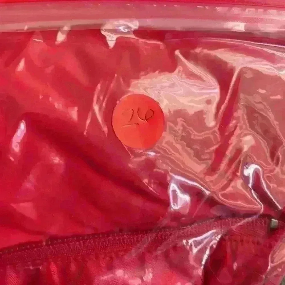 Banana Republic puffer vest with removable hood womens size S red - Picture 14 of 14